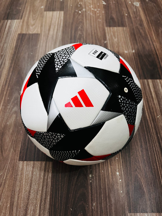 Adidas UWCL League 23/24 Knockout Ball