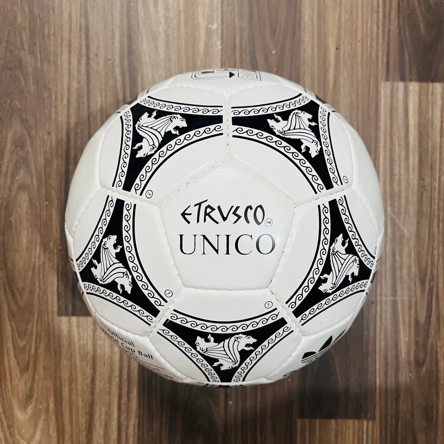 1990 Etrusco Unico Handstitched Soccer Football