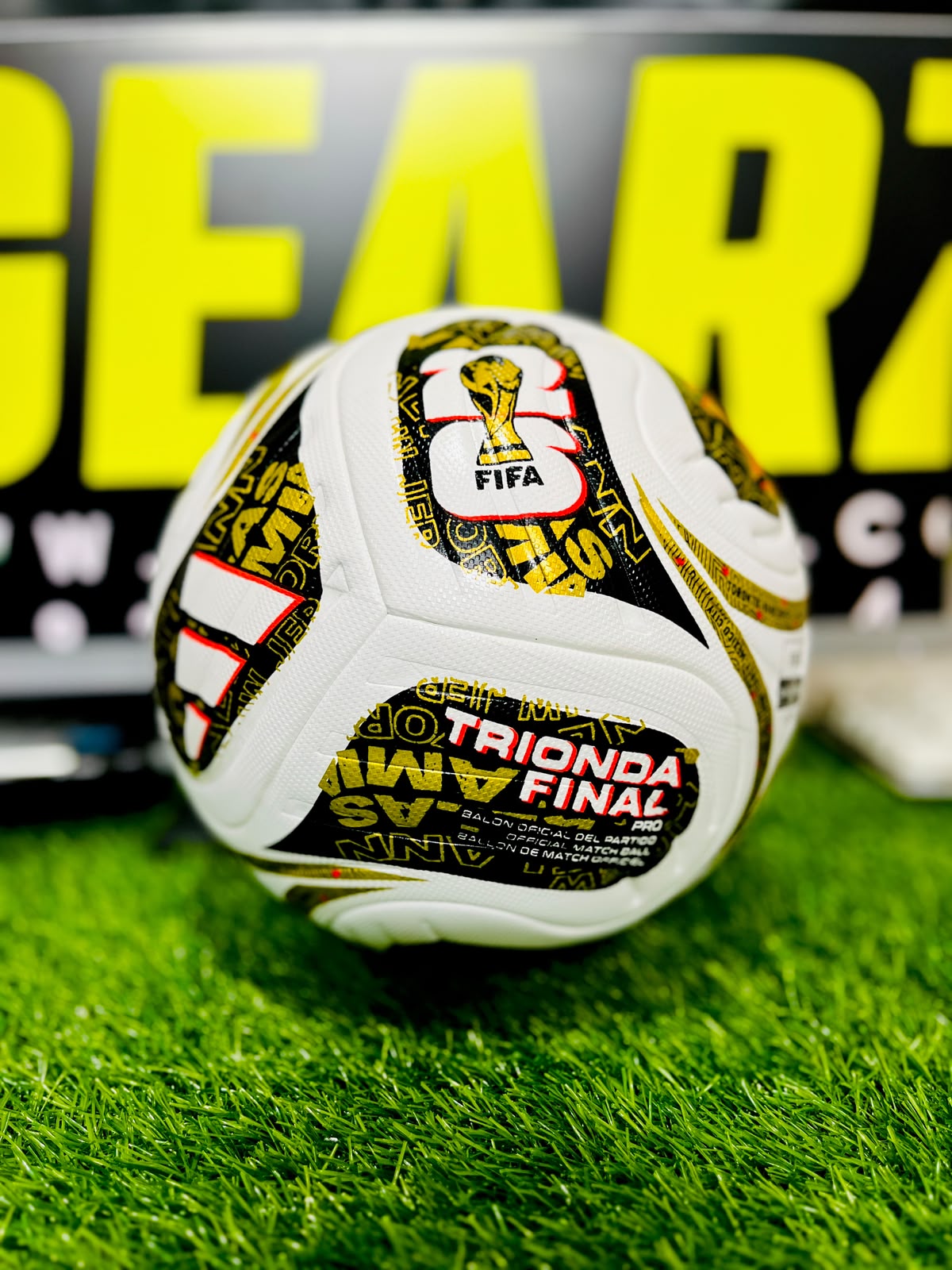 Recent World Cup 2026 Final Pro Soccer football (Golden)