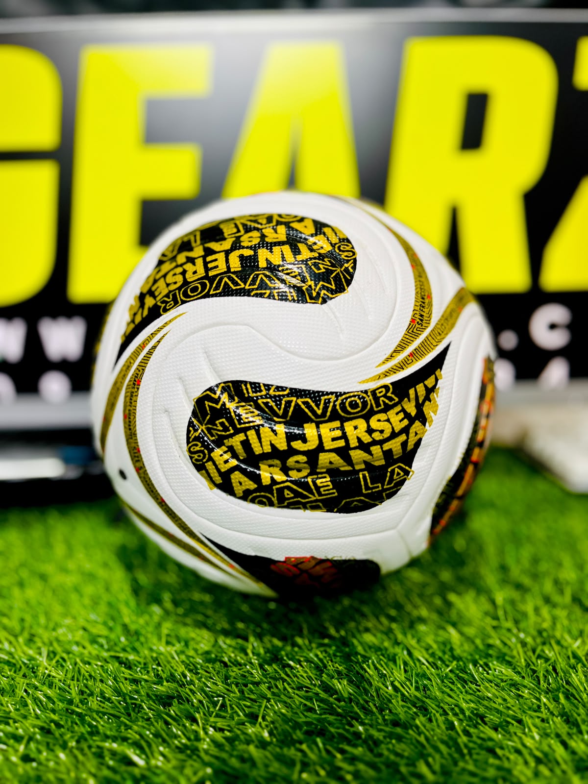 Recent World Cup 2026 Final Pro Soccer football (Golden)