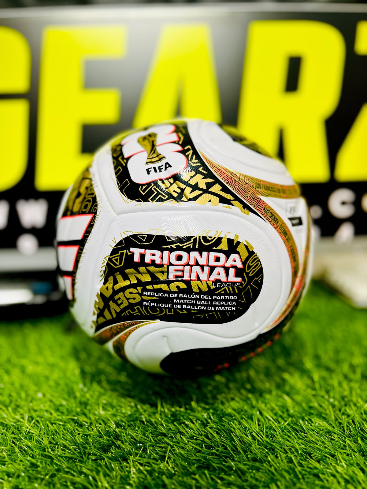 Recent World Cup 2026 Final Pro Soccer football (Premium with Box)